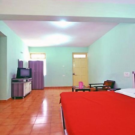 Atlanta Beach Resort Калангут Екстер'єр фото
